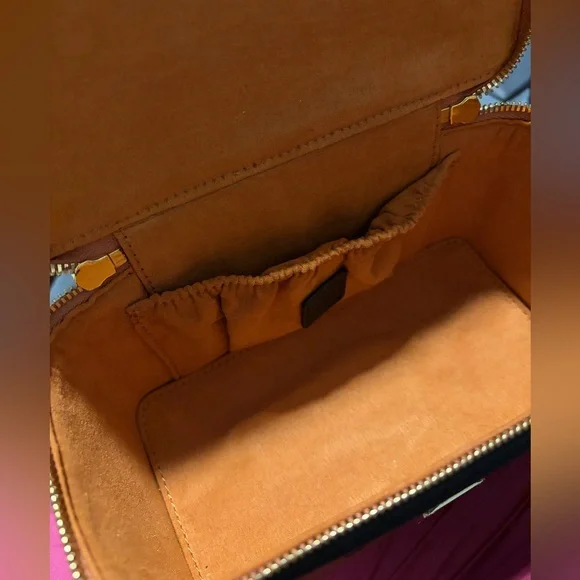 MCM rockstar vanity - Picture 3 of 8